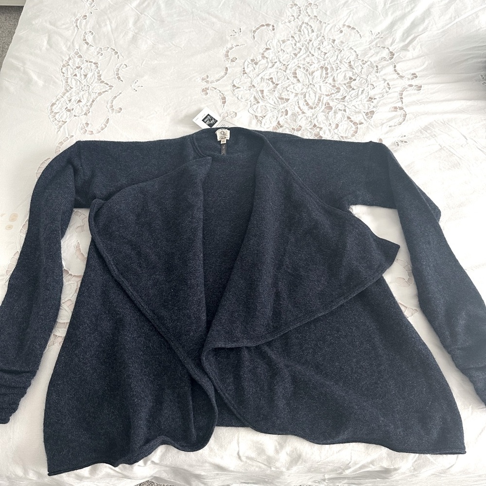 Qi cashmere sweater